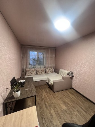 Продам квартиру на Шкільному - фото 1