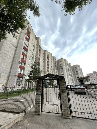 4к.кв. ЖК правий, Охорона, пвркомісце.Осіпок. Власник!! - фото 1