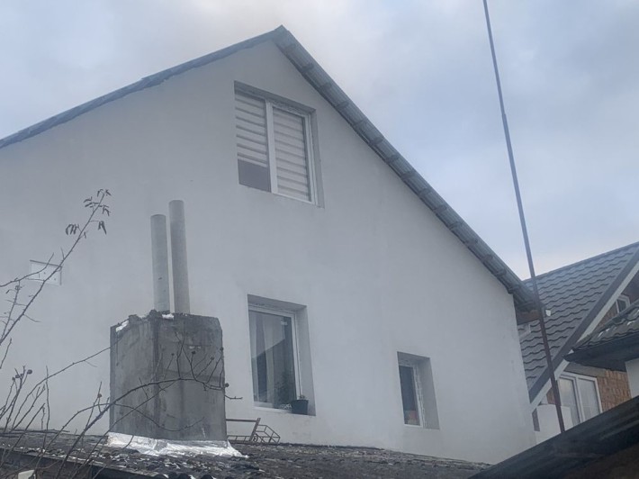 Продам 3-х кімнатну квартиру - фото 1