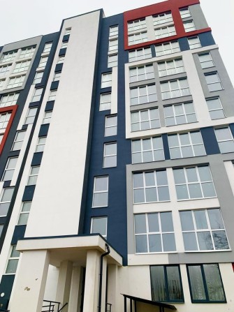 Квартира в зданому будинку в центрі Гостомеля - фото 1