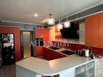 Продам велику 2 кімнатну  АББО Чорноморськ