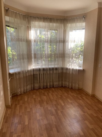 Продам 2 кімнатну квартиру - фото 1