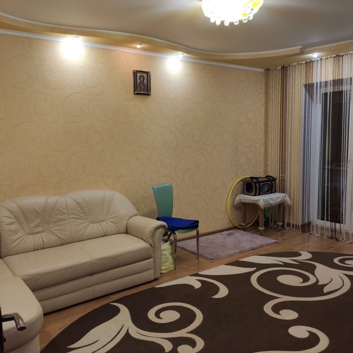 43000$. Продам квартиру 3-х кімнатну 62м2, центр міста, 5 поверх. - фото 1