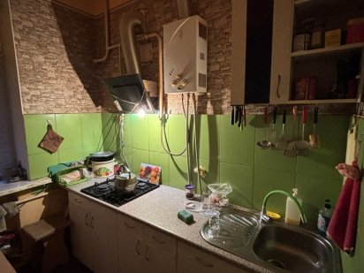 Продается 2 комнтная квартира. Центр. Славянск Славянск