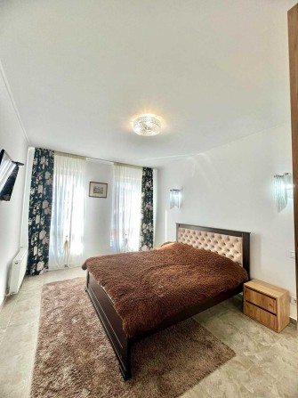 Продається   1-кім Квартира  у  ЖК Імперіал
83 000 $ - фото 1