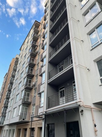 Продам 3к квартиру ЖК Днепровская брама 2 - фото 1