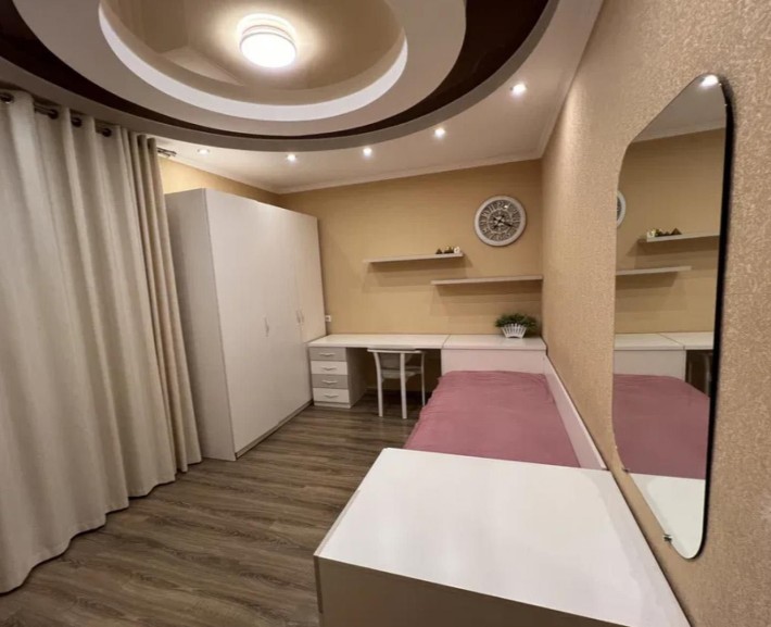 ЖК Радужный 3к квартира 83 кв.м. 6 этаж!  Ремонт Торг Таирова - фото 1