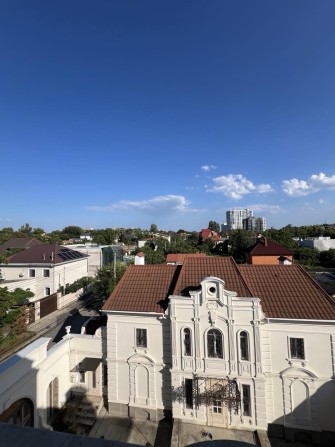Продам квартиру в будинку з червоної клінкерної цегли на 9-й станції Великого Фонтану, Приморський р - фото 1