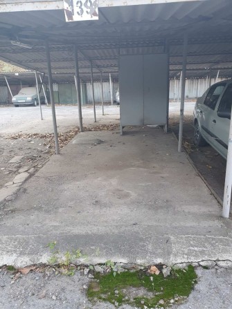 Сдам паркоместо на крытой стояке.  Длительно. - фото 1