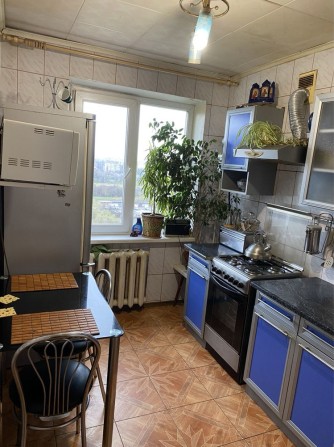 Здається 3 кімнатна квартира на 5-Зарічному . - фото 1