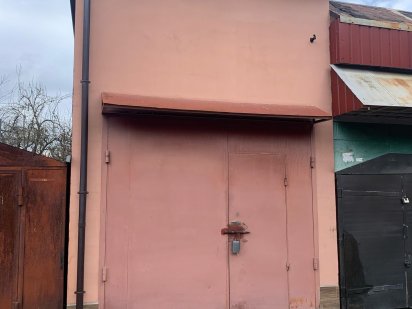 Продам добротний гараж Ровно