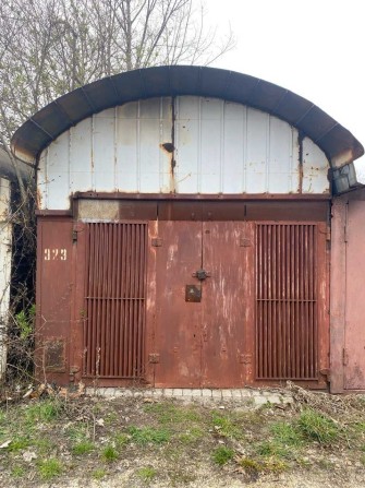 Гараж металевий (0,5 вагона-рефрижератора) з місцем - фото 1