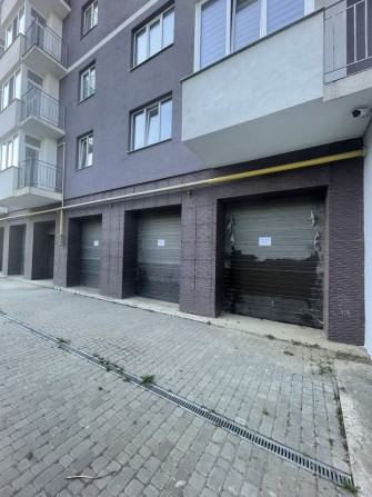 Продаж гаражів в ЖК «Крешталеве Озеро» м.Чернівці - фото 1