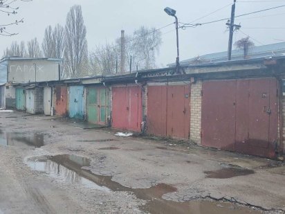 Гараж Академмістечко Степанченка 8а ГБК Юпітер 21квм+яма підвал Цегла. Київ