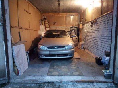 Гараж бетонний в ГБК ГОЛОСІЄВСЬКИЙ, високий Киев