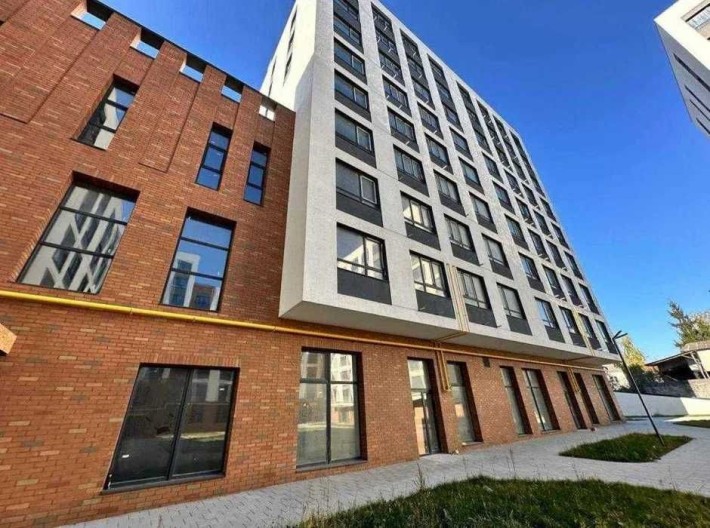 ПРОДАЖ паркомісця 16м2 у ЖК Навроцького 31,бічна Зелена,Галжитлобуд - фото 1
