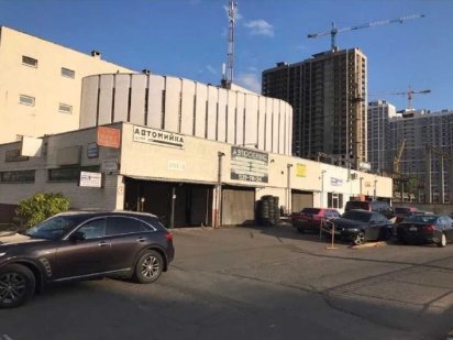 Гаражний бокс на вул. Кошиця 1/38 в ДСК "Путна" метро Харківська Київ