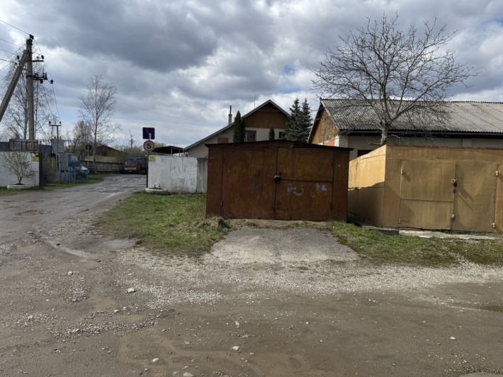Продам металевий гараж місто Надвірна - фото 1