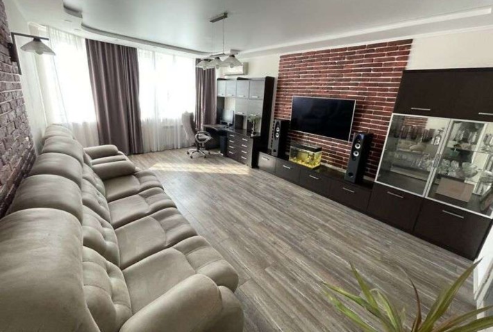 Продаж 2-к квартири вул. Чавдар Єлизавети 13 - фото 1