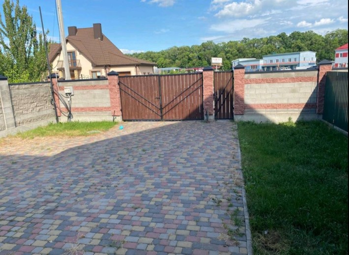 Здається 2х поверх будинок в с. Рованці - фото 1