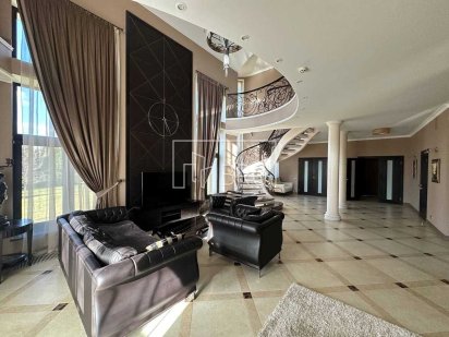 Аренда дома с выходом на Днепр КГ Тихая гавань Козин без комиссии Козин