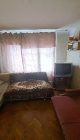 Здається кімната в гуртожитку м. Шулявська - фото 1