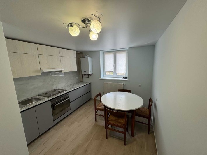 Здається кімната 14м², кухня 14м², передпокій 12м² Петрики, Тернопіль - фото 1