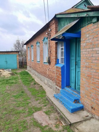 Продам будинок з прибудинковою ділянкою - фото 1