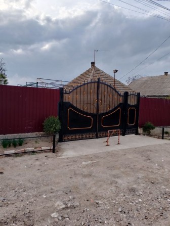 Продажа чясного дома с мебелью,и техникой - фото 1
