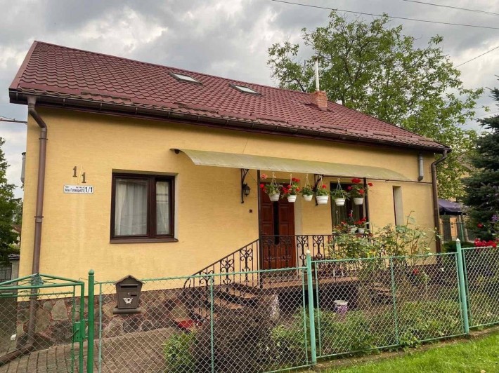 Продам двоповерховий будинок в Дрогобичі - фото 1