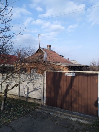 Продам невеликий будинок м. Жовті Води - фото 1