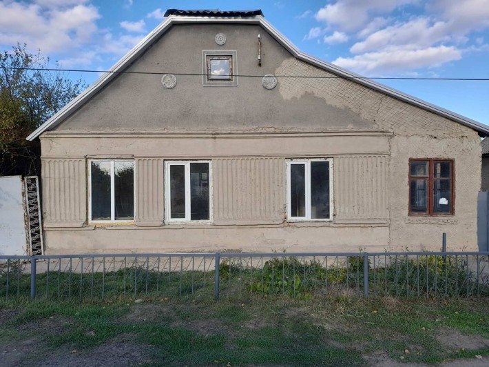 Продам дом под ремонт - фото 1