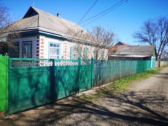 Продам житловий будинок у зручній локації м. Кам'янка. - фото 1