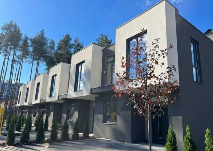 Продаж сучасного 2 поверхового таунхауса - фото 1