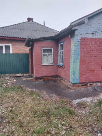 Продам півбудинку в центрі міста - фото 1