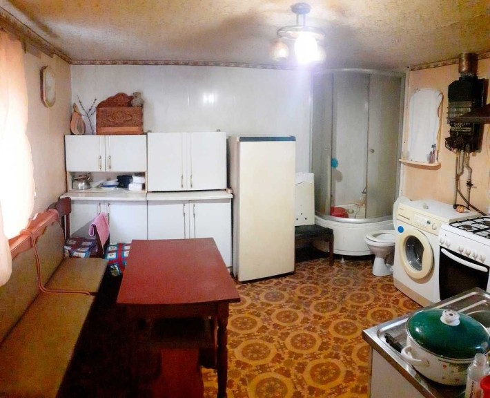 Продам ½ частину будинка в Люботині 48 м2, - фото 1