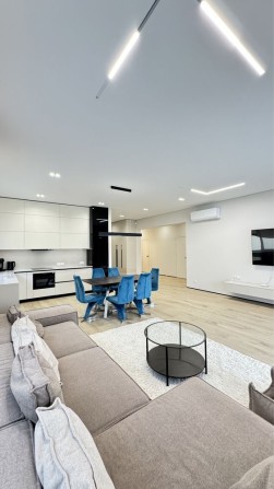 Продаж сучасної, автономної американки в Росвигові! - фото 1