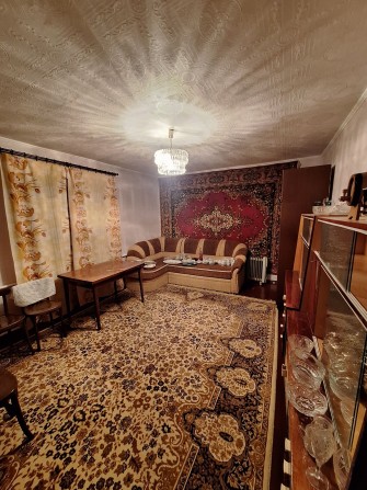 Продаж половини будинку р-н " Золотої рибки" - фото 1