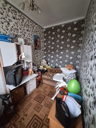 Продаж частини будинку і центральній частині міста - фото 1