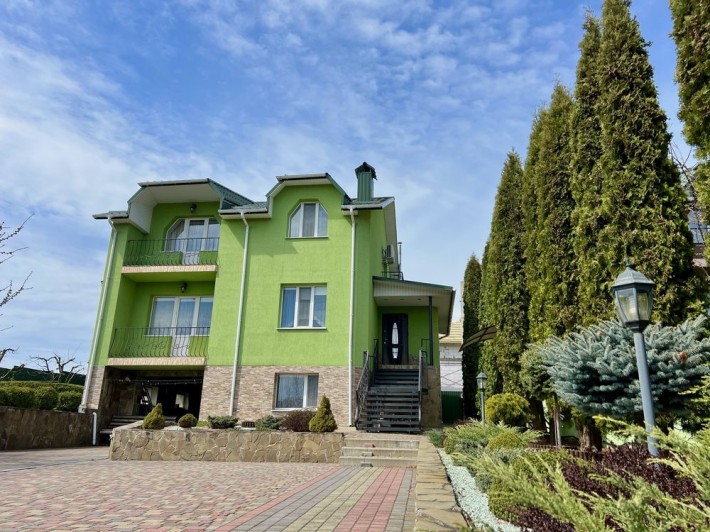 Продаж будтнок з ремонтом район отрадне - фото 1