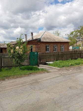 Продам будинок з великим гаражем або обмін на квартиру - фото 1