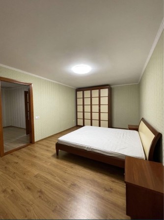 Продаж будинку 180 м. - фото 1