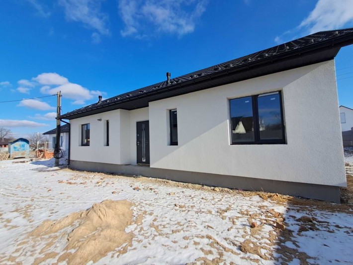 Продаж нового сучасного будинку - фото 1