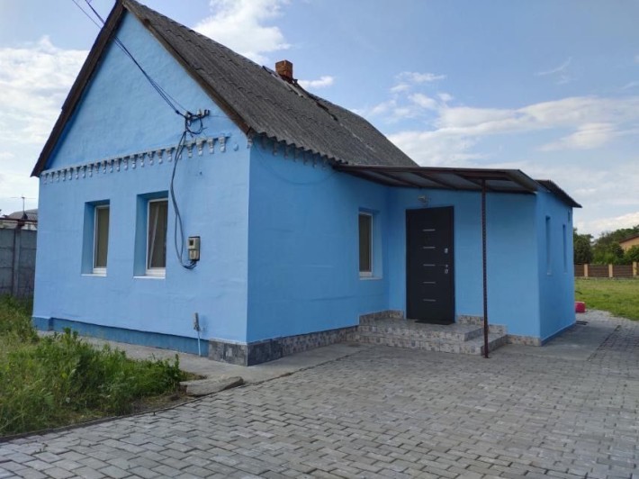 Продам дом в Обуховке(Кировское ), рядом  лес - фото 1