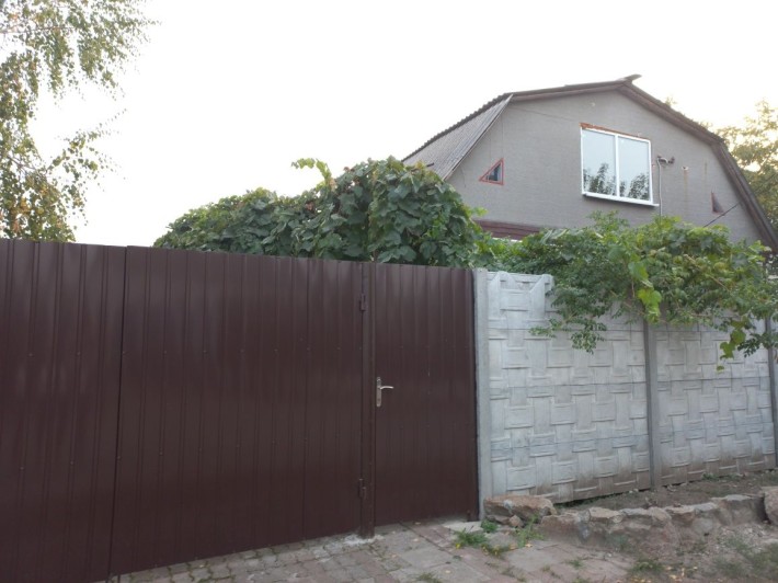 Продам СВОЙ дом в Обуховке. Район Коляды ( рядом РЕКА, ЛЕС ). - фото 1