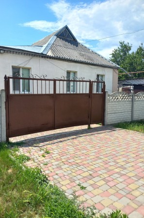 Продам отдельностоящий дом.Подгородное - фото 1