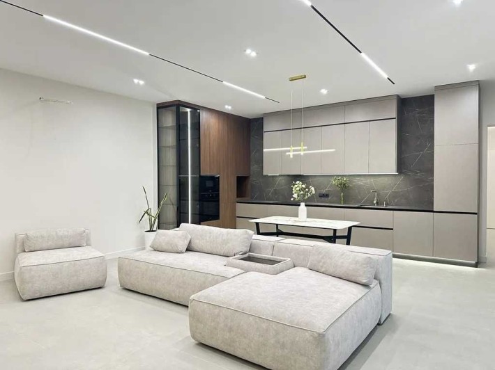 Продам 4х комнатный дом в Новоалександровке - фото 1