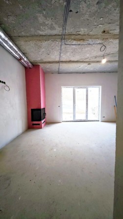 Котедж 2-пов., ремонт майже закінчений, місто Ужг - фото 1