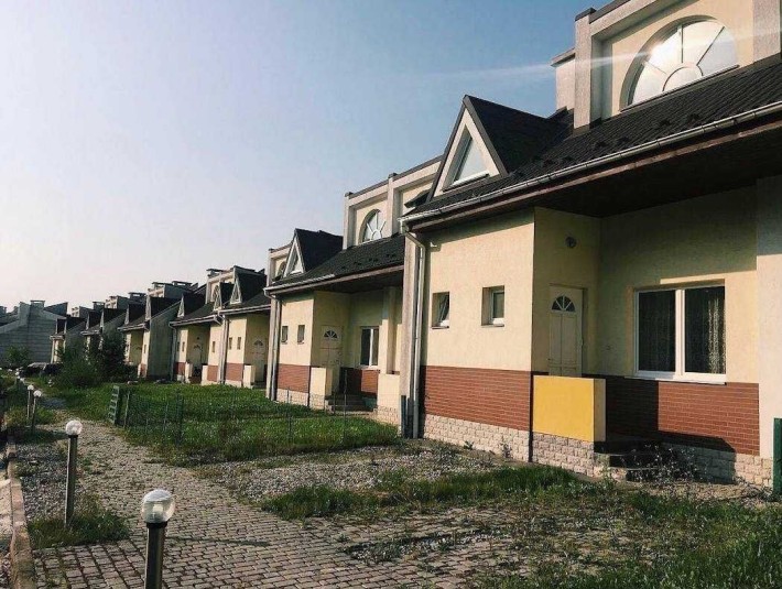 Продам таунхаус за ціною 1 кімнатної квартири.Постанови - фото 1