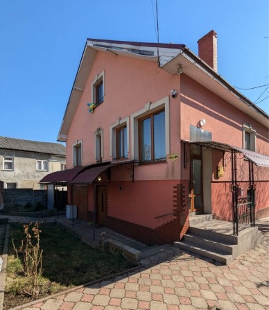 Продаж будинку на околиці м Івано-Фраківська - фото 1